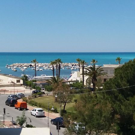 Hotel Ellymar Vada Εξωτερικό φωτογραφία