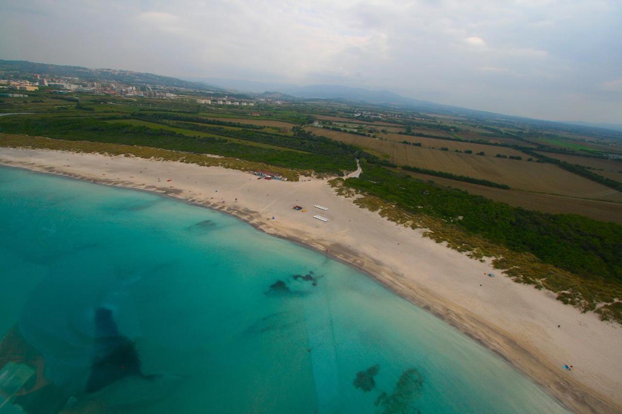 Hotel Ellymar Vada Εξωτερικό φωτογραφία