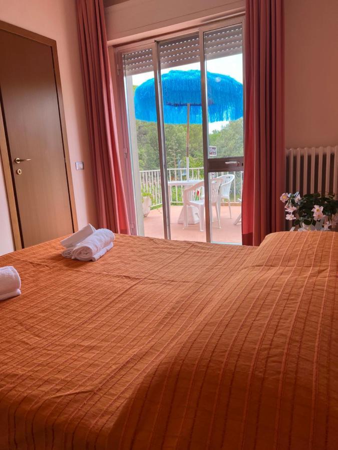 Hotel Ellymar Vada Εξωτερικό φωτογραφία