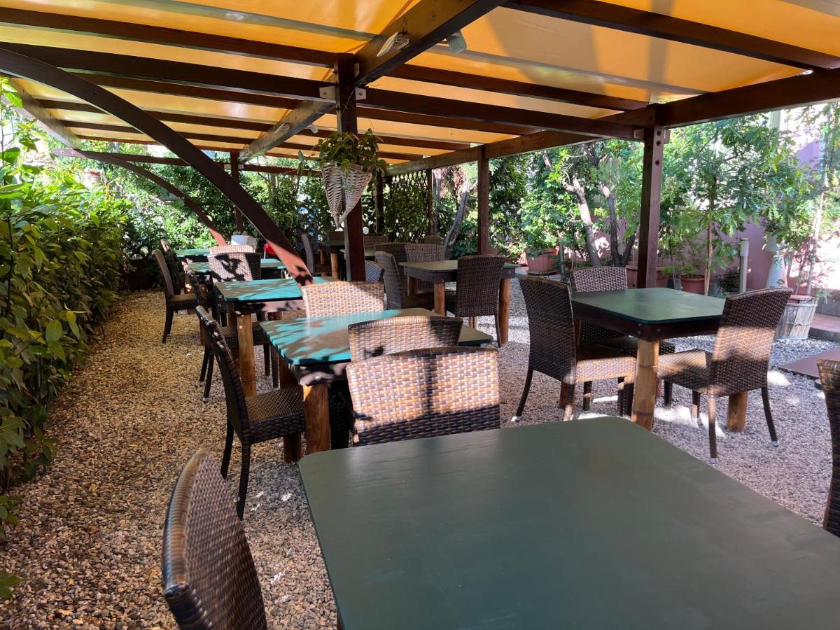 Hotel Ellymar Vada Εξωτερικό φωτογραφία